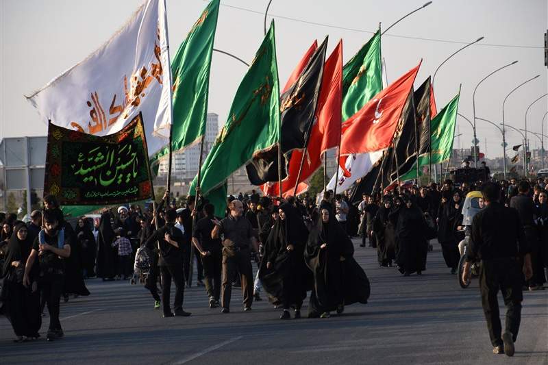 راهپیمایی ۷ کیلومتری دلدادگان اربعین حسینی در بلوار معنوی پیامبر اعظم (ص) برگزار می‌شود